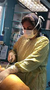 نوبت دهی اینترنتی دکتر فرحناز خورسند - جراحی عمومی